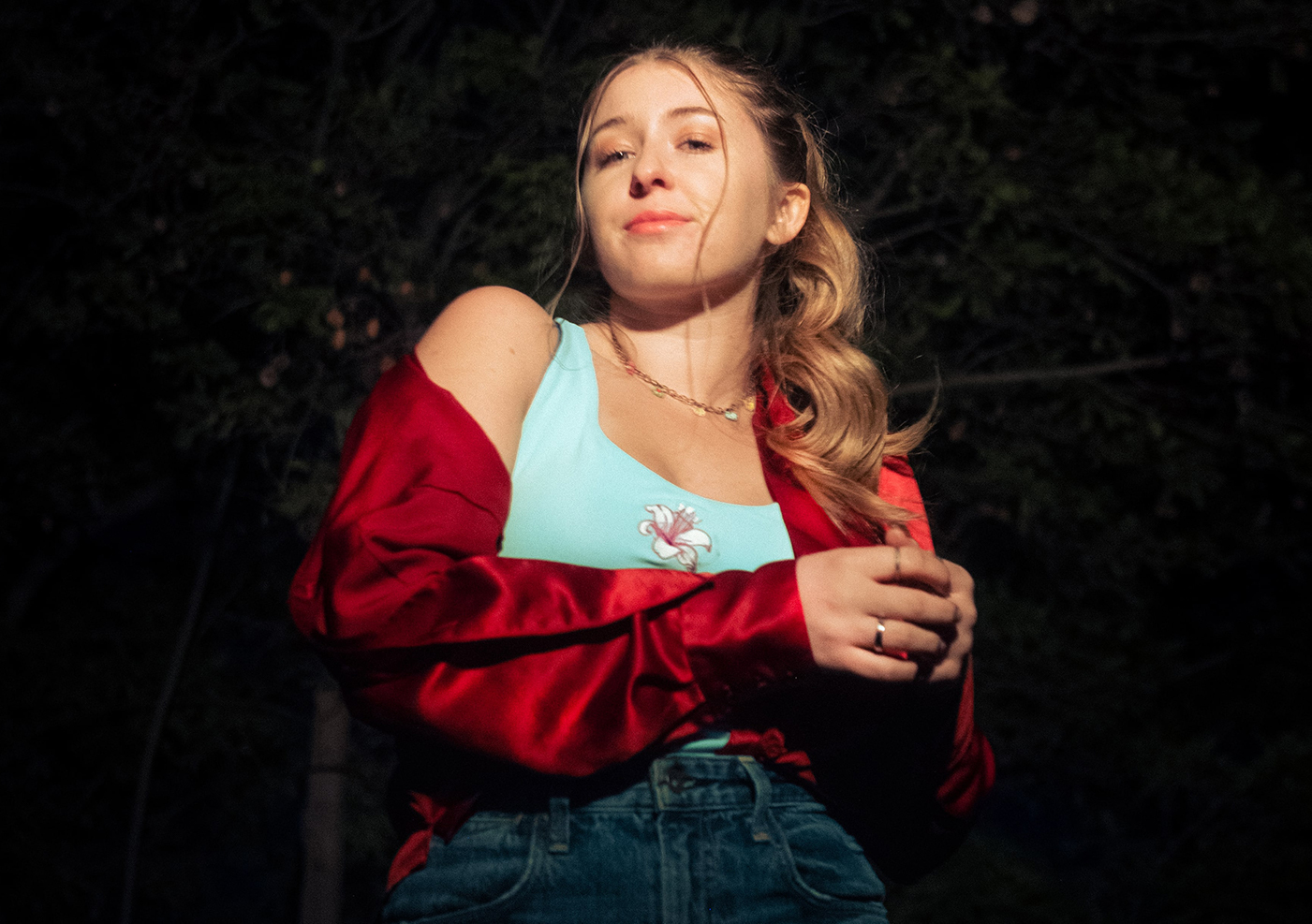 Alexa Cappelli Reminds us not to Judge a Book by its Cover. - Watch the Video for Body Language