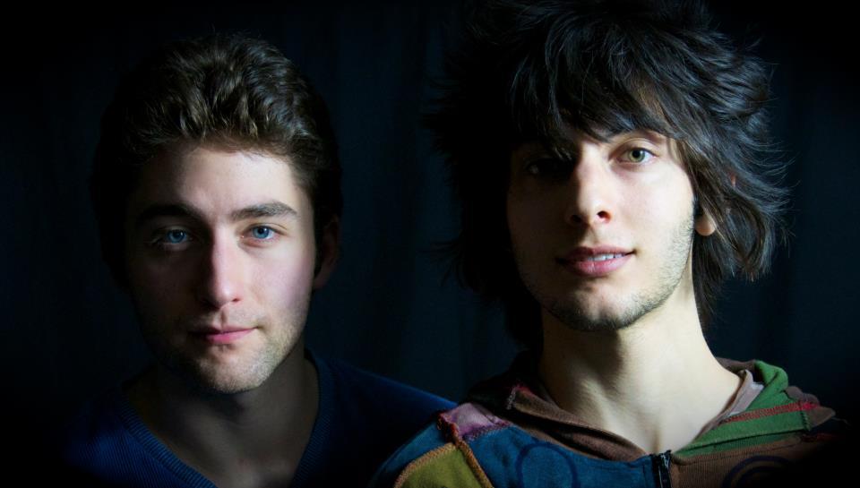 Upbeat Folk Pop from New York FFO The Chainsmokers. - Brothers Page: Back To You