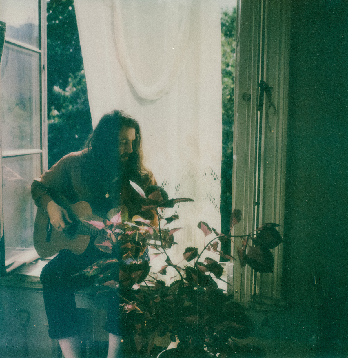 Brisbane Songwriter Makes New Home in Stockholm. - Hazlett: My Skin