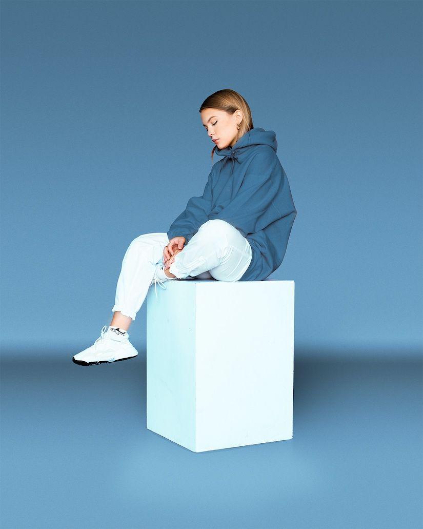 Electro Pop Phenom from Ontario Drops New Single for Wax Records. - noelle: Shades of Blue