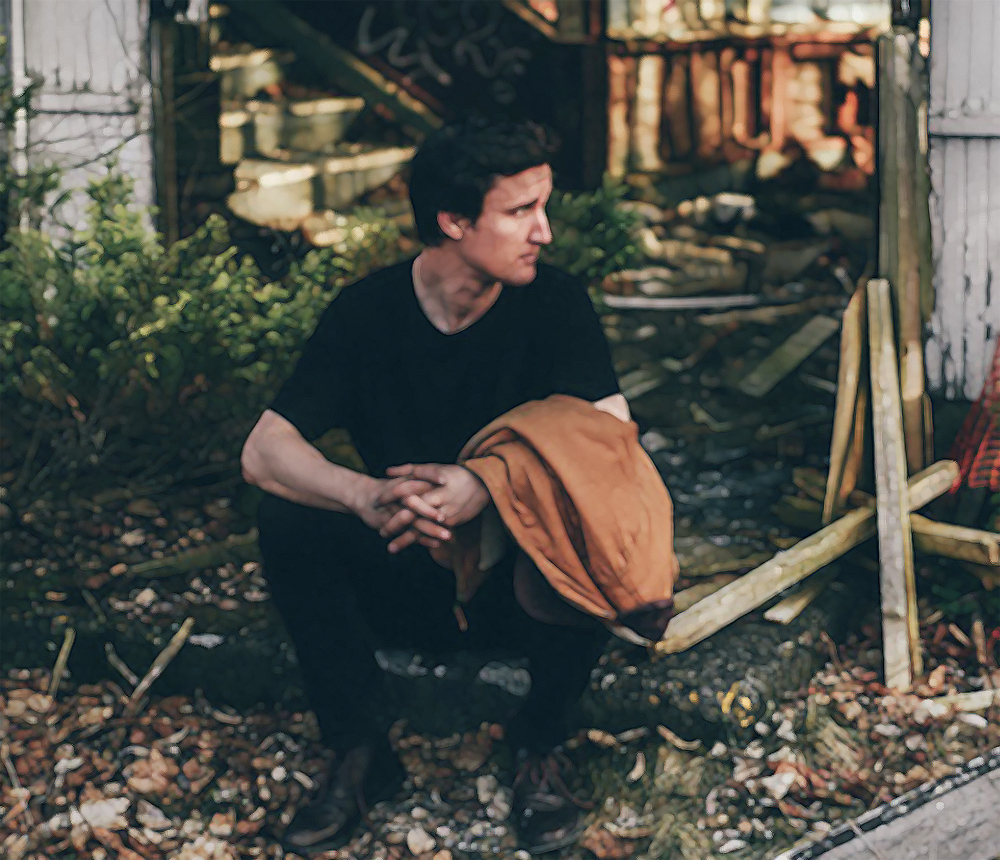Folk Artist from Woodstock Drops Wistful new Love Song. - Paul Moody: Letting Light In