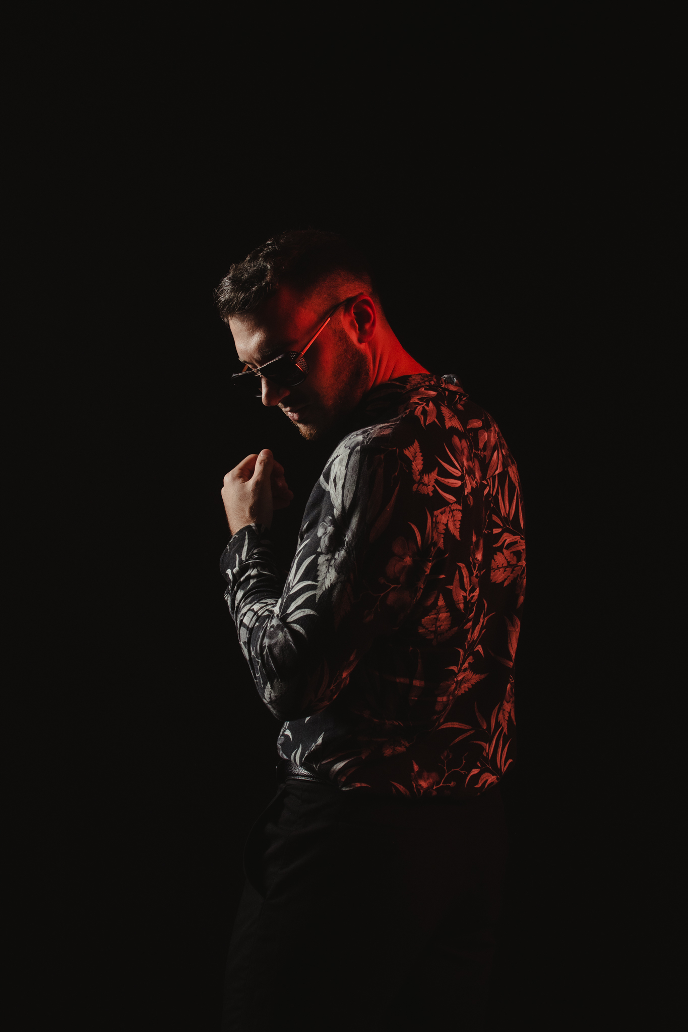 image for Italian DJ Drops Deep House Collaboration. - Simon Dekkers & Saint Cartel: Heartbreaking (ft. Norah B.)